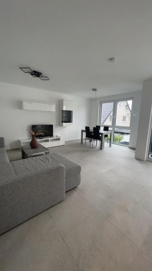 Schoene Neubauwohnung Mit Stil ビーレフェルト エクステリア 写真